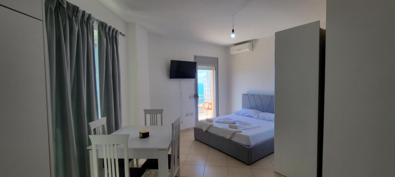 Appartamento Monolocale con Vista Mare