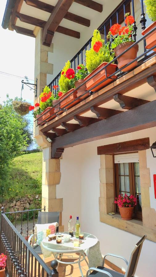 Casa de la Fuente Santillana del Mar - Bed and Breakfast Santillana