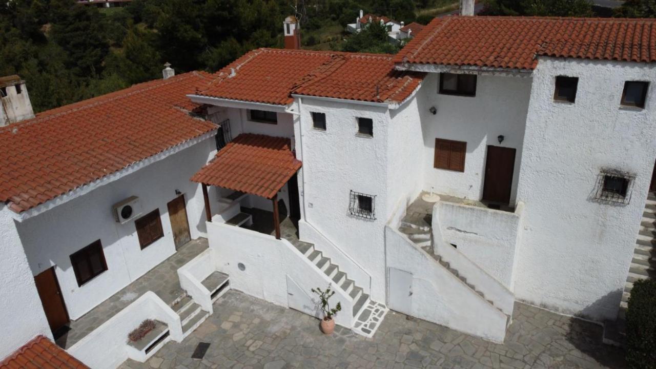 Elani House E5 - B&B
