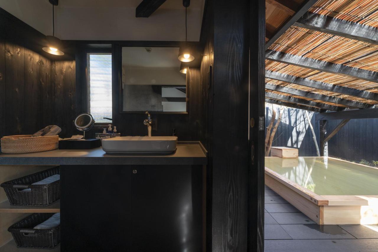 Deluxe Twin Room with Open-Air Bath