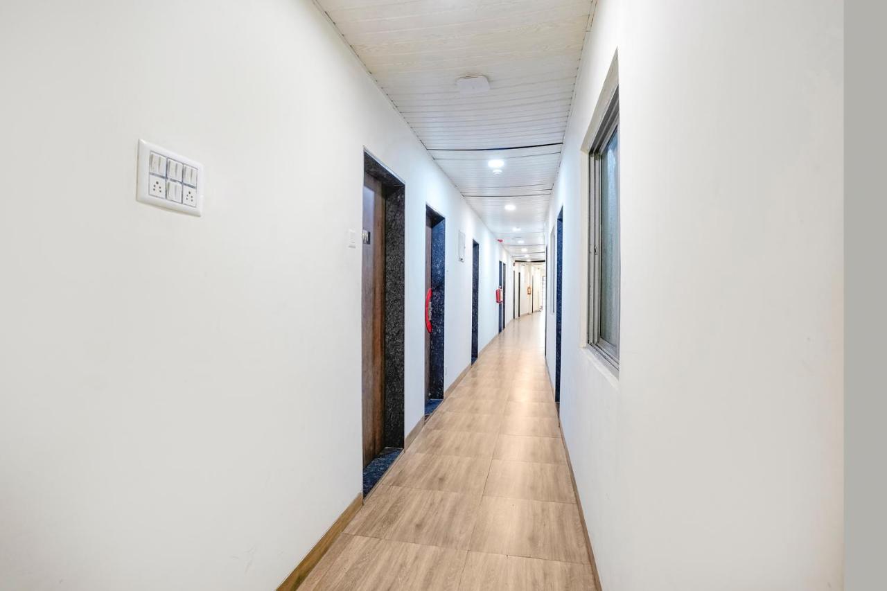 Hotel U Life Residency Mumbai - B&B Mumbai