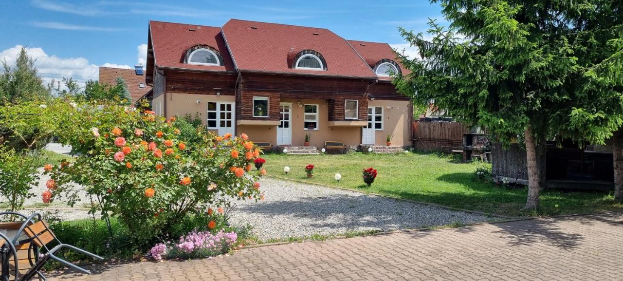 Lend apartman in the garden - B&B