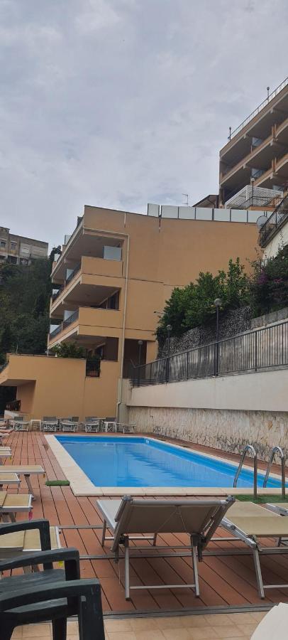 COCO SUNSHINE Apartment TAORMINA - B&B