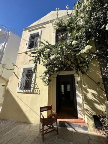 Old Town Traditional House - B&B
