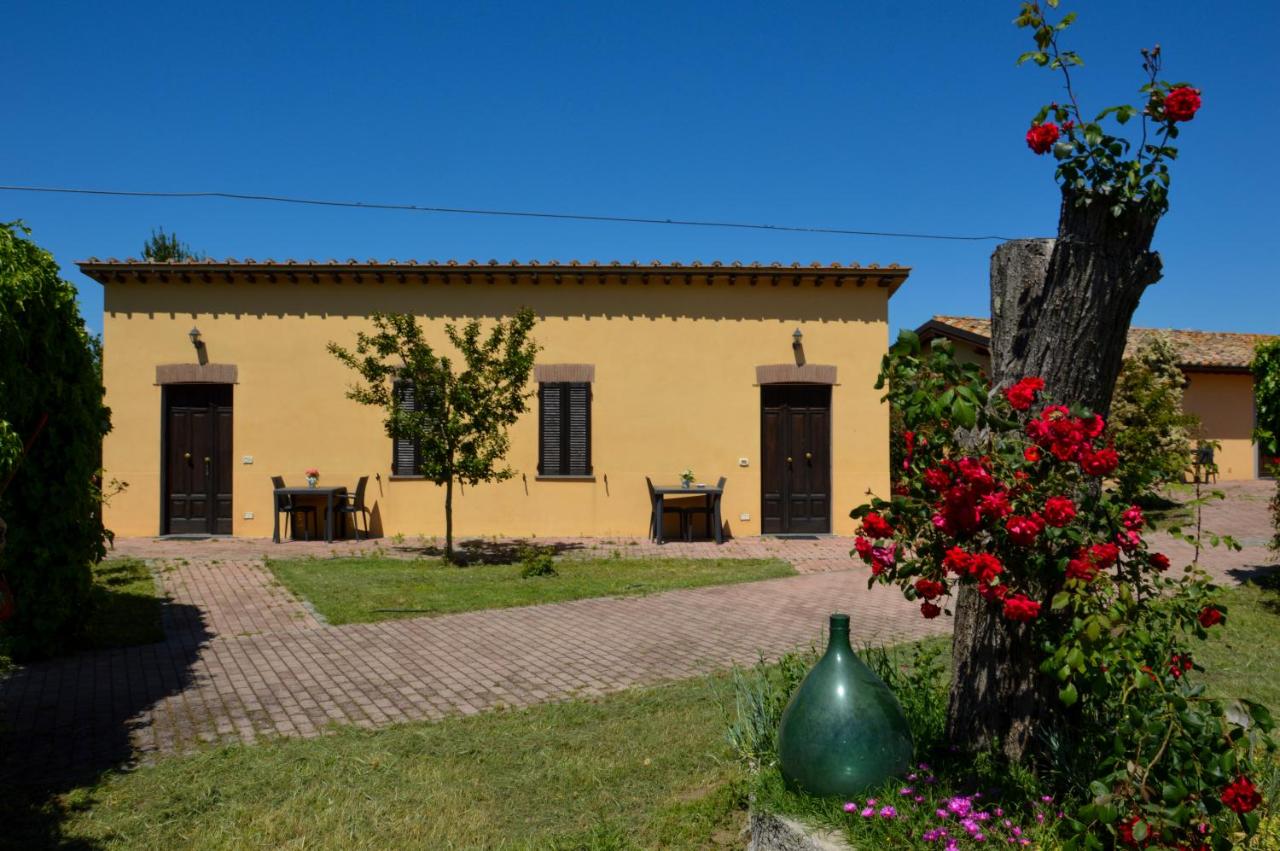Camera Familiare con Vista Giardino