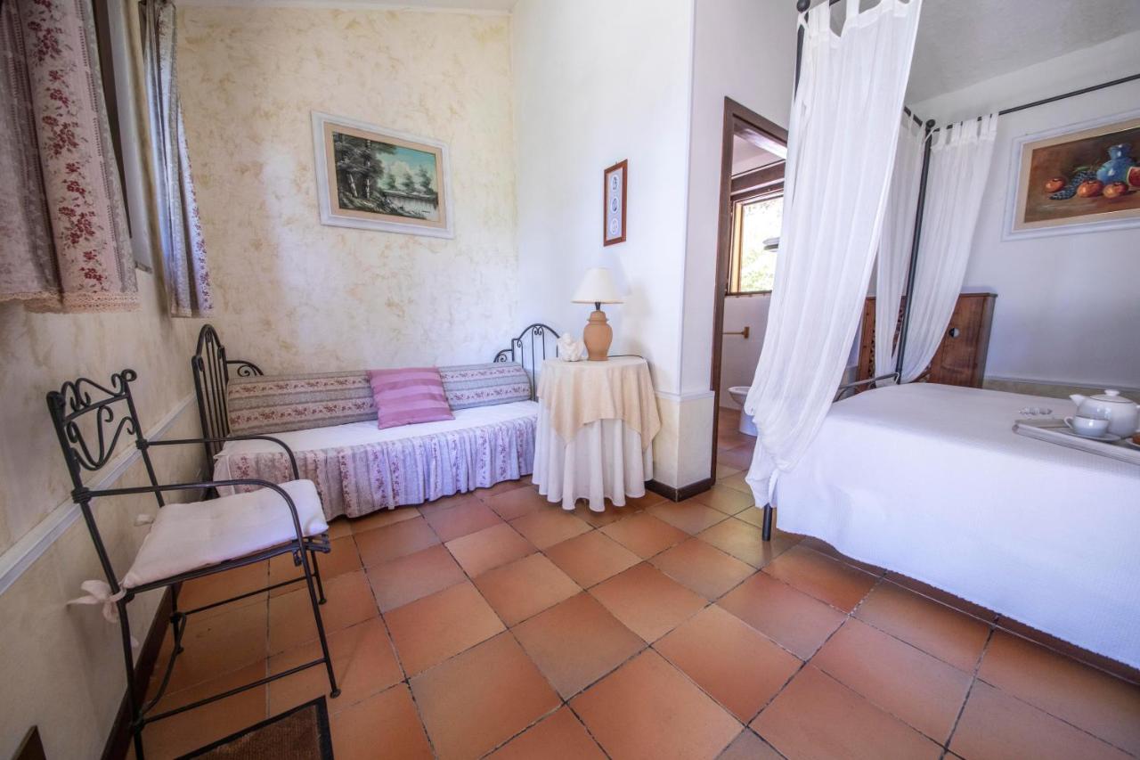 Chambre Triple avec Salle de Bains Privative