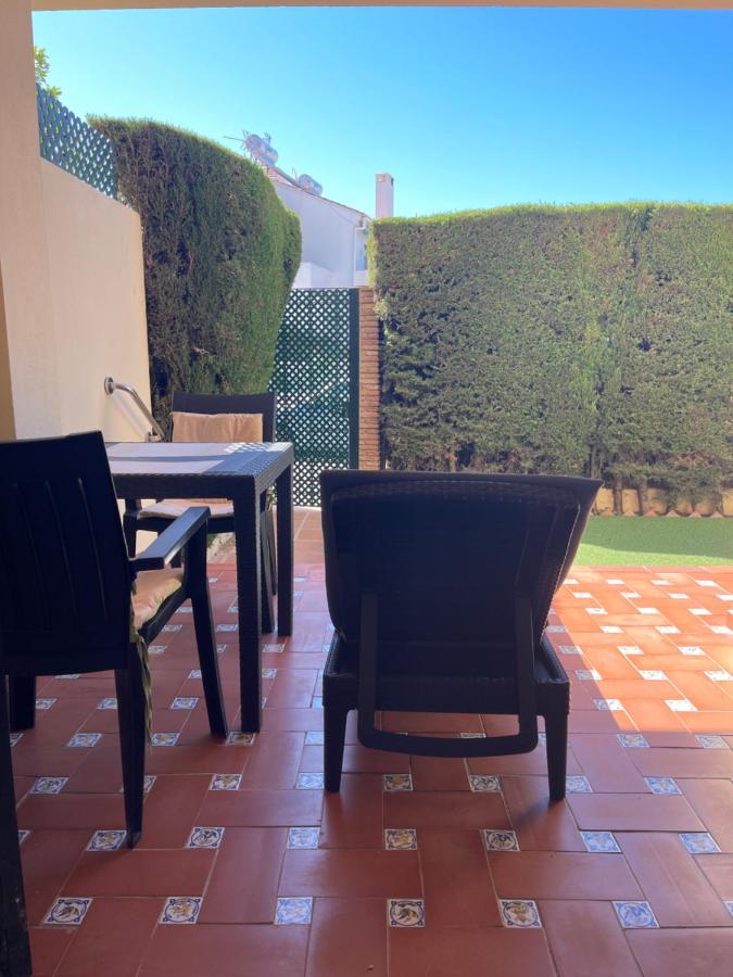 Marbella PLAYA APARTAMENT - Bed and Breakfast