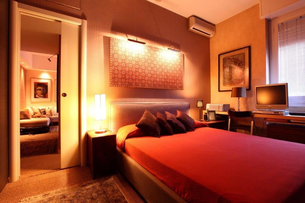 Accogliente bilocale vicino alla metropolitana - Bed and Breakfast Milaan