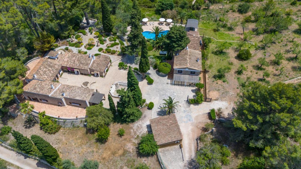 Finca Especial El Pino Mallorca en Esporles - Chambres d'hôtes Esporles