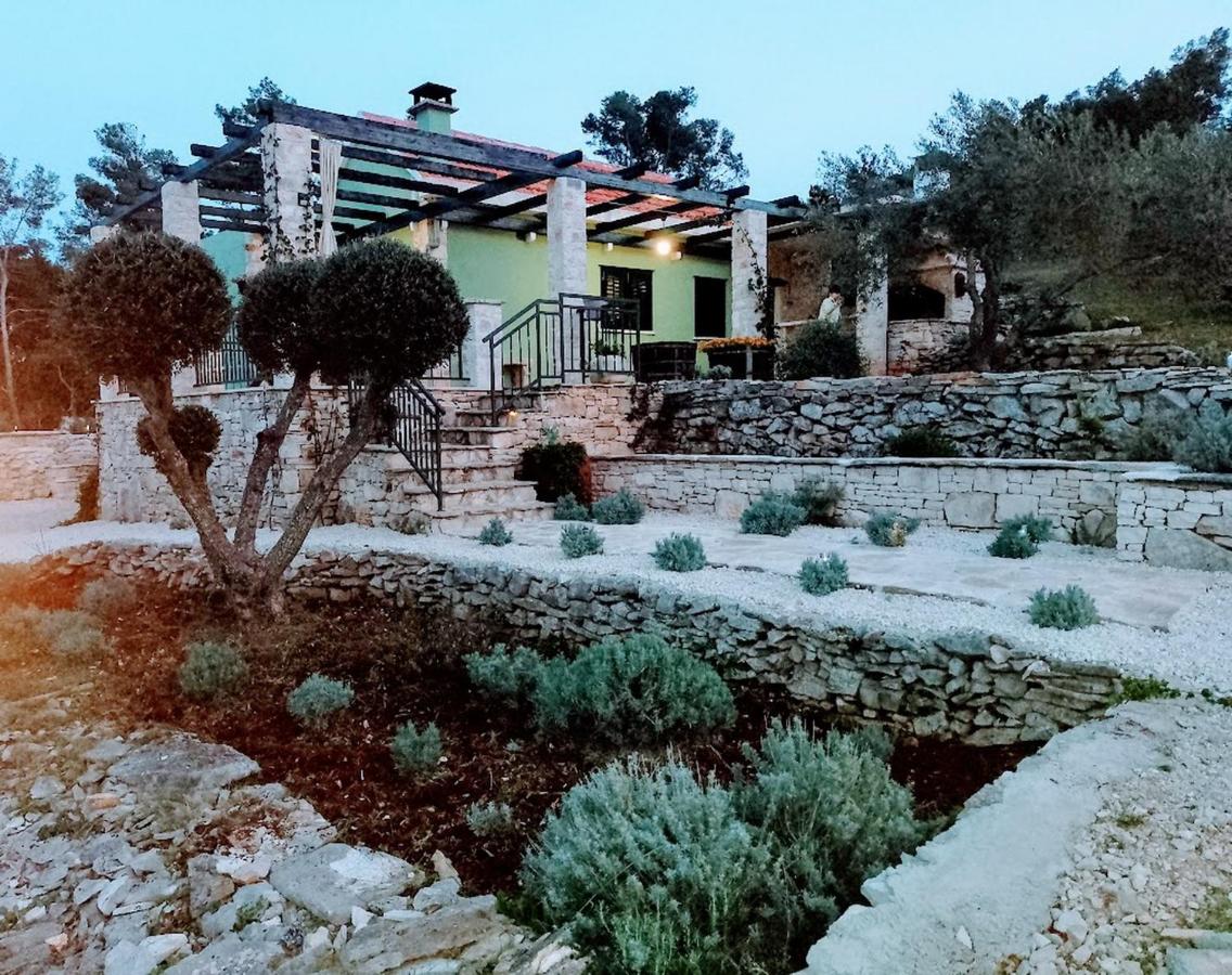 Authentic Stone House Piece of Heaven - B&B