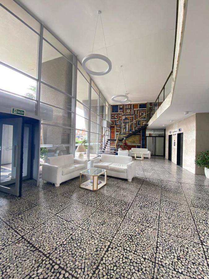 Apartamento en Peninsula , excelente ubicación a metros de la playa - Chambres d'hôtes Punta del Este