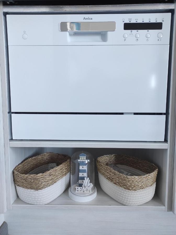 Apartament Nadmorski Kwiatek, Kwiatkowskiego, Łeba - Chambres d'hôtes Łeba