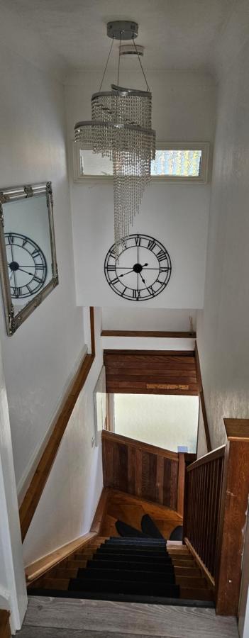 Bournemouth Town Walk to Beach Train Bus Clubs Night life Parking etc - Bed and Breakfast Bournemouth