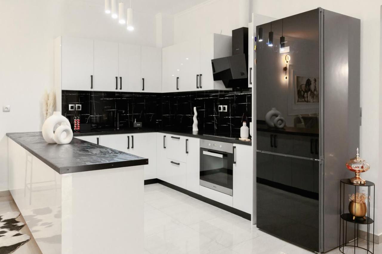 Two-Bedroom Deluxe Apartment
