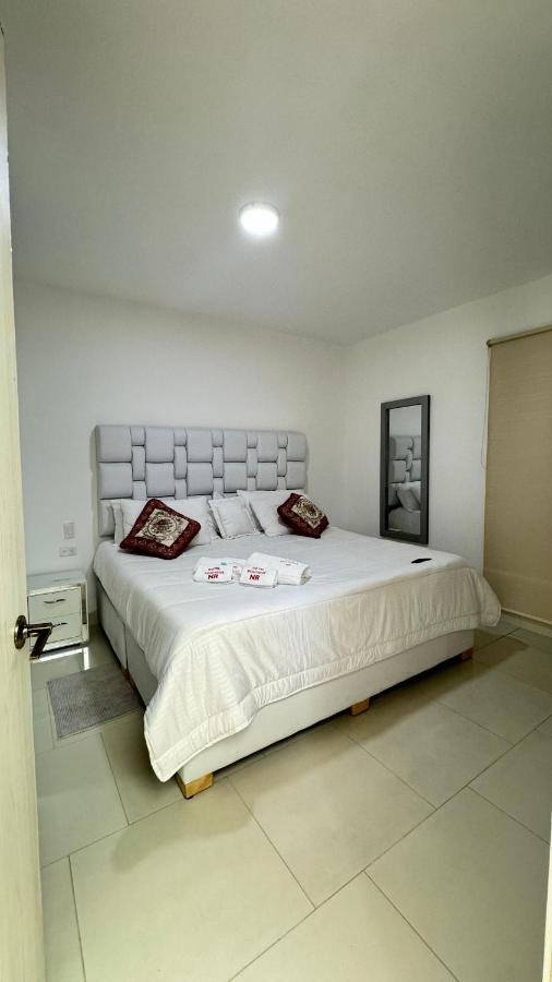 Deluxe Zimmer mit Kingsize-Bett