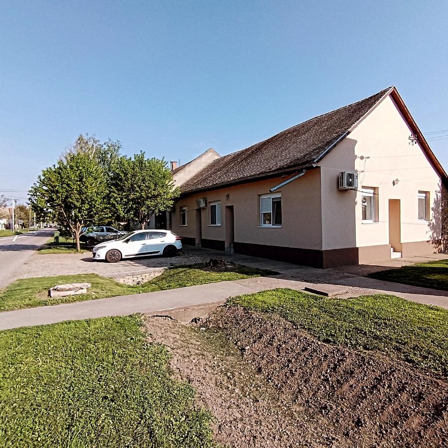 BAN apartmani - B&B