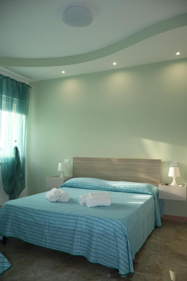 Habitación Triple Deluxe con vistas al mar