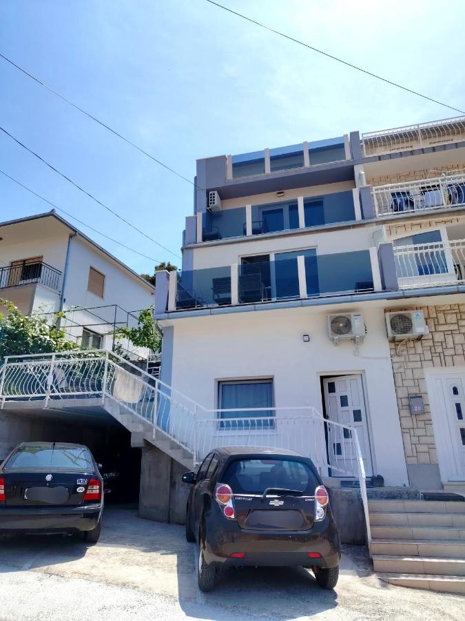 Apartment with sea view in Trogir - Ferienwohnung Trogir