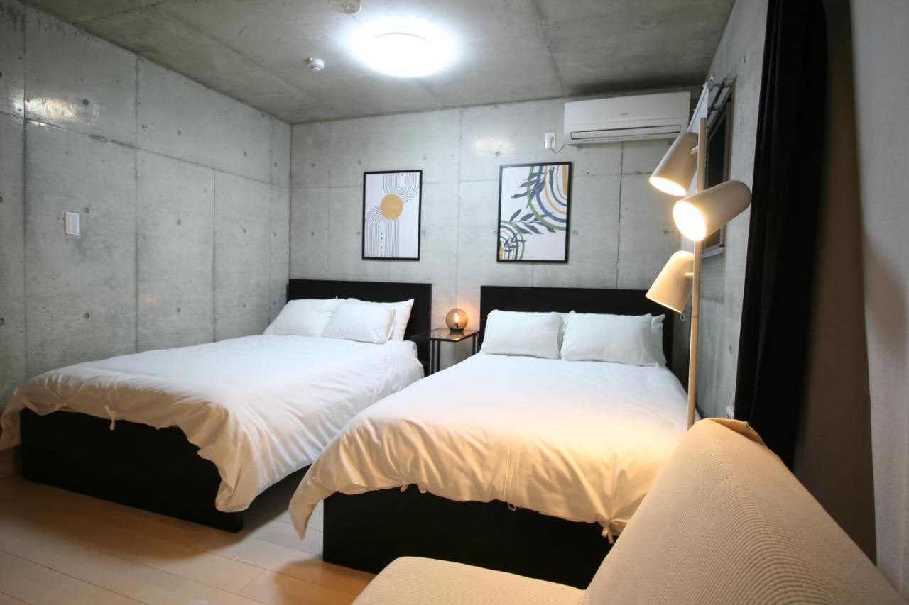 グランドス501今宮駅徒歩2分大国町駅5分 難波道頓堀も徒歩圏内 ホテルリネン使用 - Ferienwohnung Ōsaka