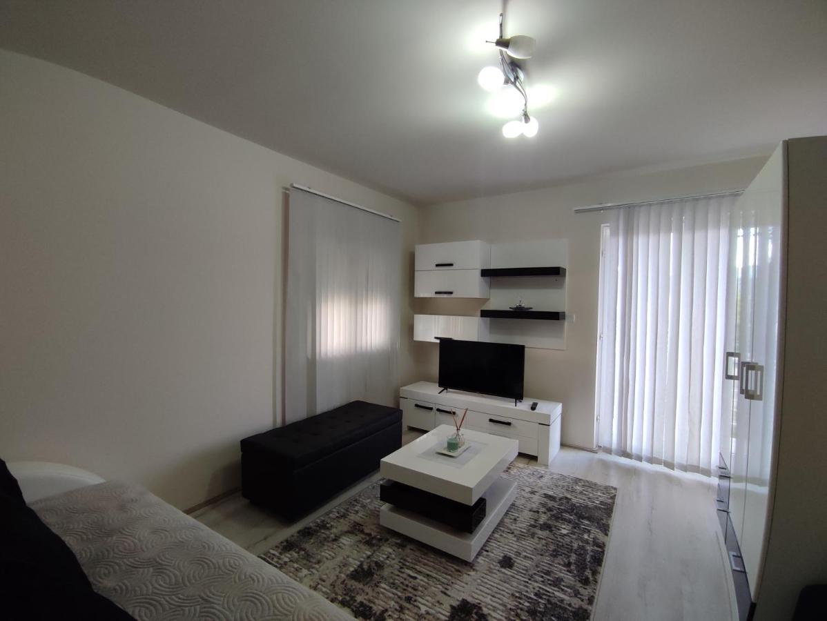 Bloom - Ferienwohnung Soko Banja