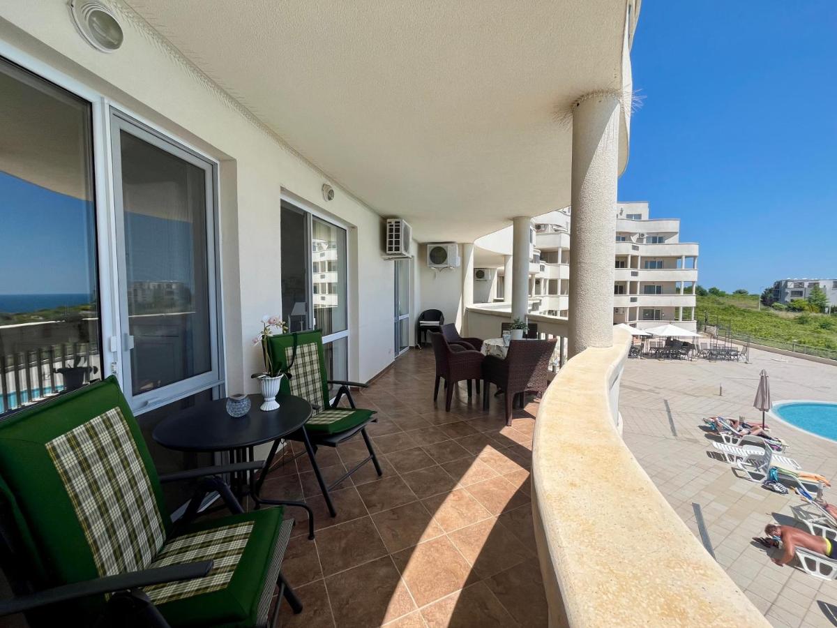 Apartment mit Meerblick
