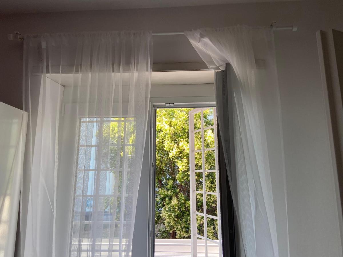 Antonino Pio Home 2 - B&B Roma