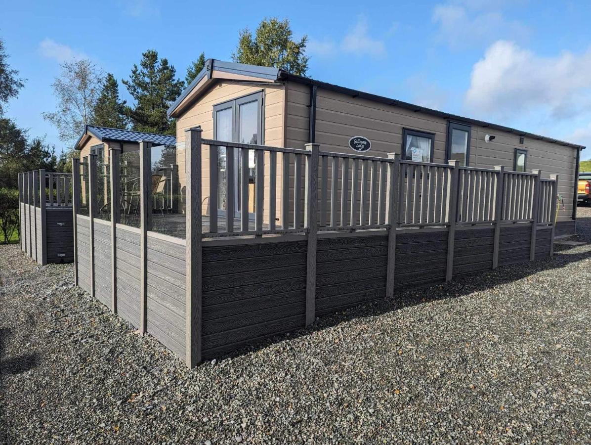 Charming 2-Bed Lodge in Newton Stewart - Chambres d’hôtes