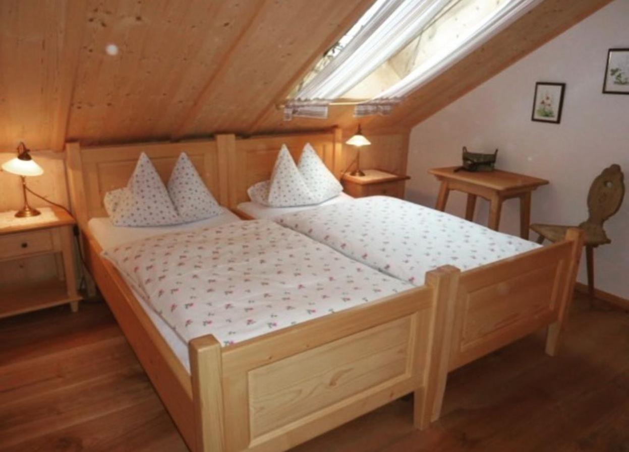 Appartamento con 2 Camere da Letto e Balcone