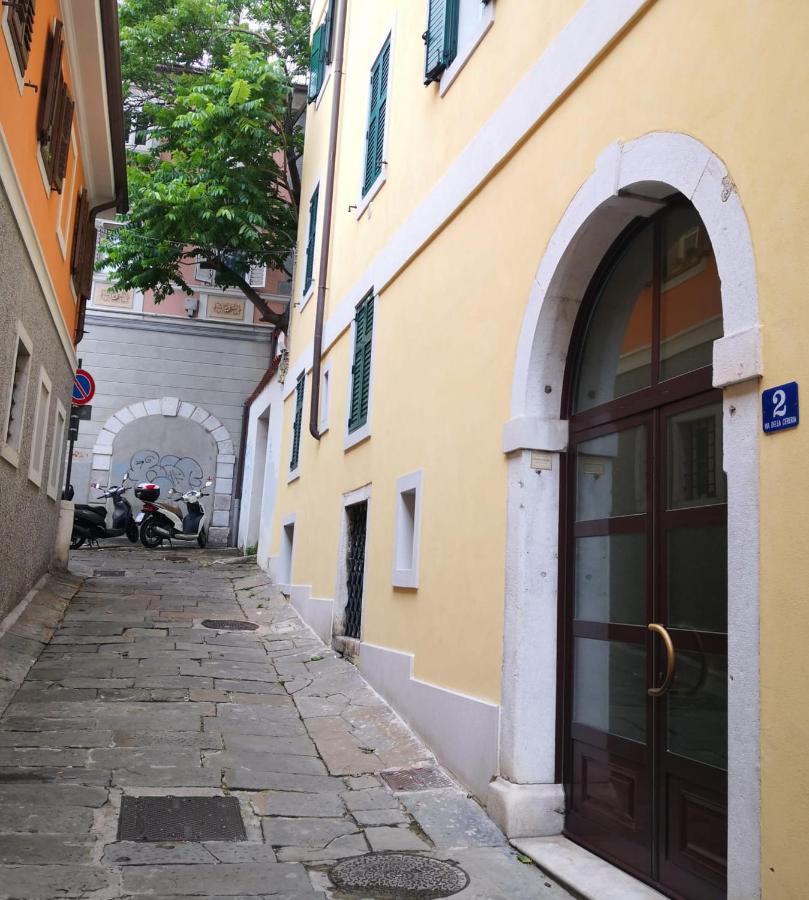 Antico Borgo Apartment - Chambres d’hôtes Trieste