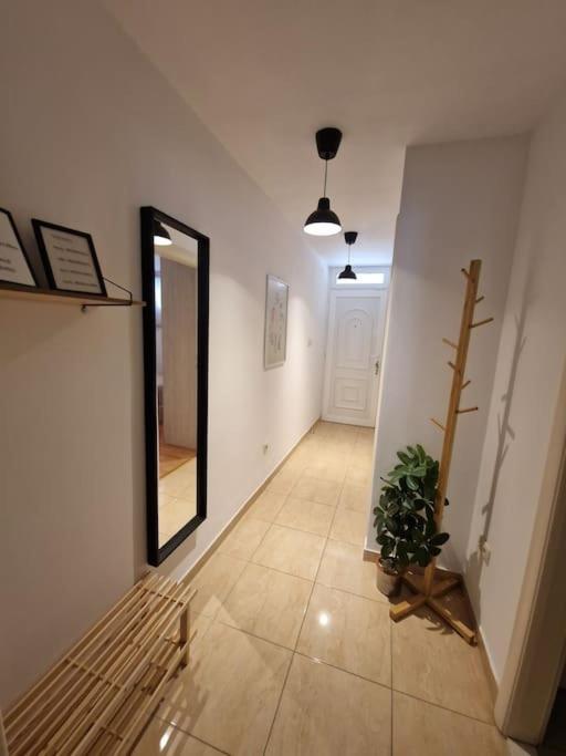 Cozy apartment Mimi in the center of Split - Bed and Breakfast Split