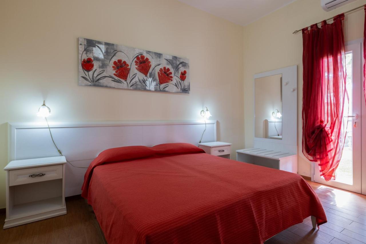 Camera Matrimoniale/Doppia con Letti Singoli con Bagno Privato