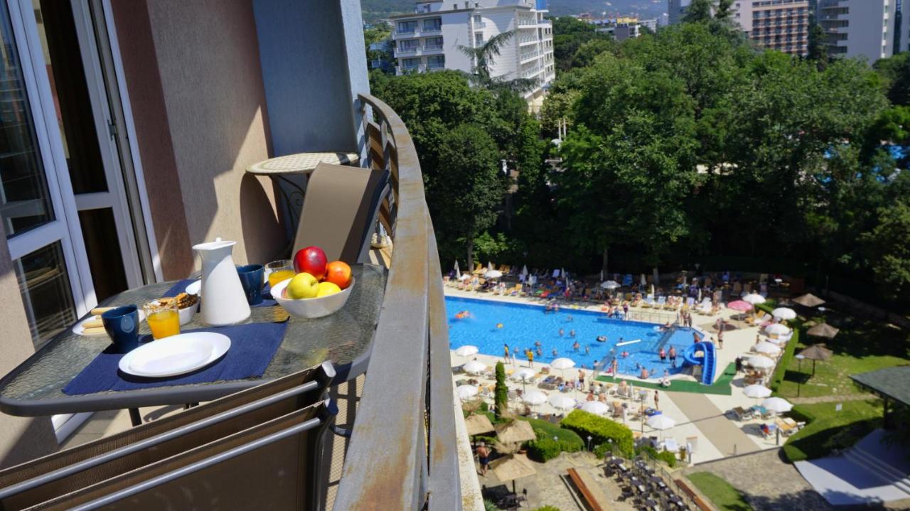 Апартамент Аквамарин - Apartment Aquamarine - Bed and Breakfast