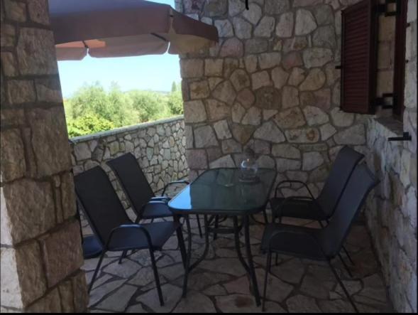 Vasia Villa - B&B Yiannoulaíika