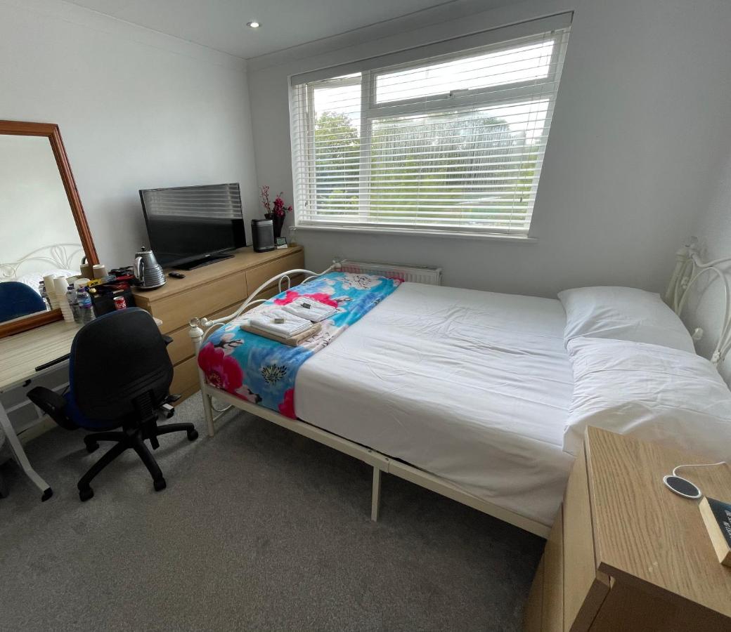 Chambre Double avec Salle de Bains Commune