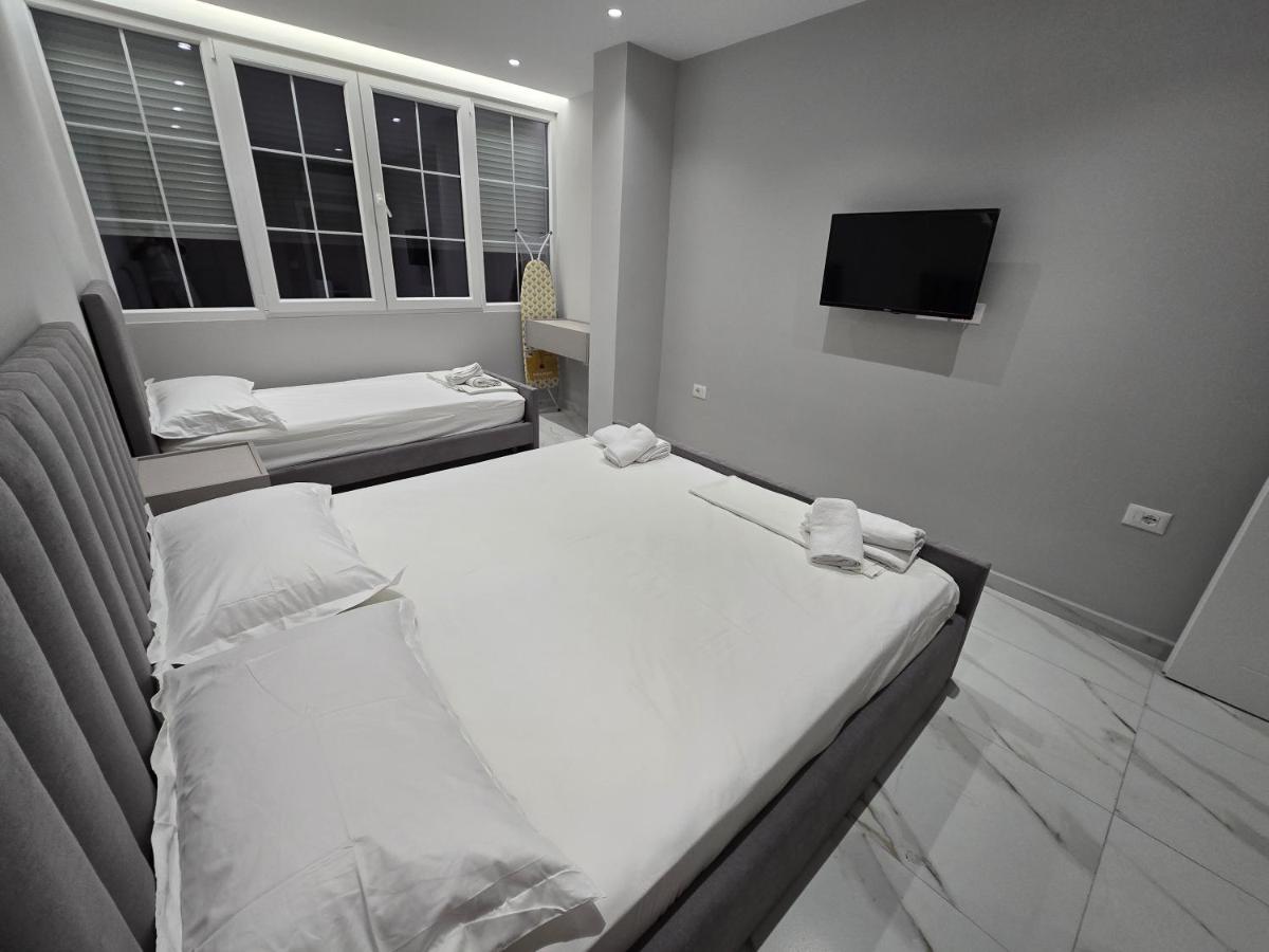 Prestige Beach Apartment - B&B