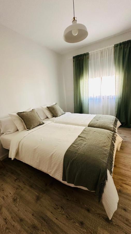 Double or Twin Room with Private Bathroom
