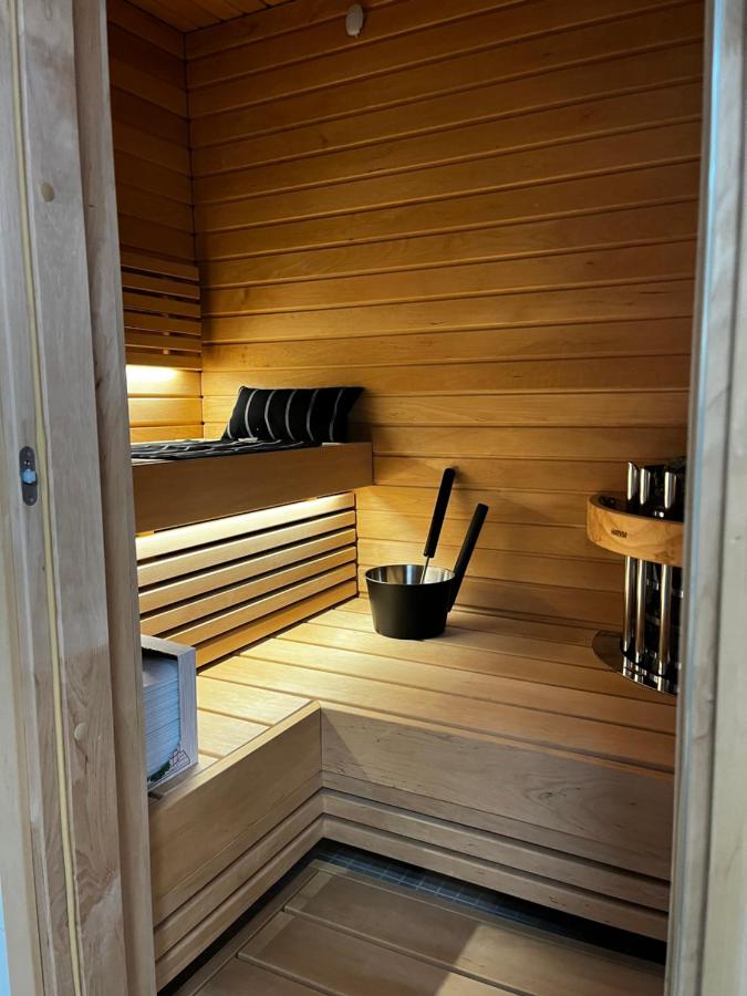 Viihtyisä kaupunkiyksiö saunalla - B&B