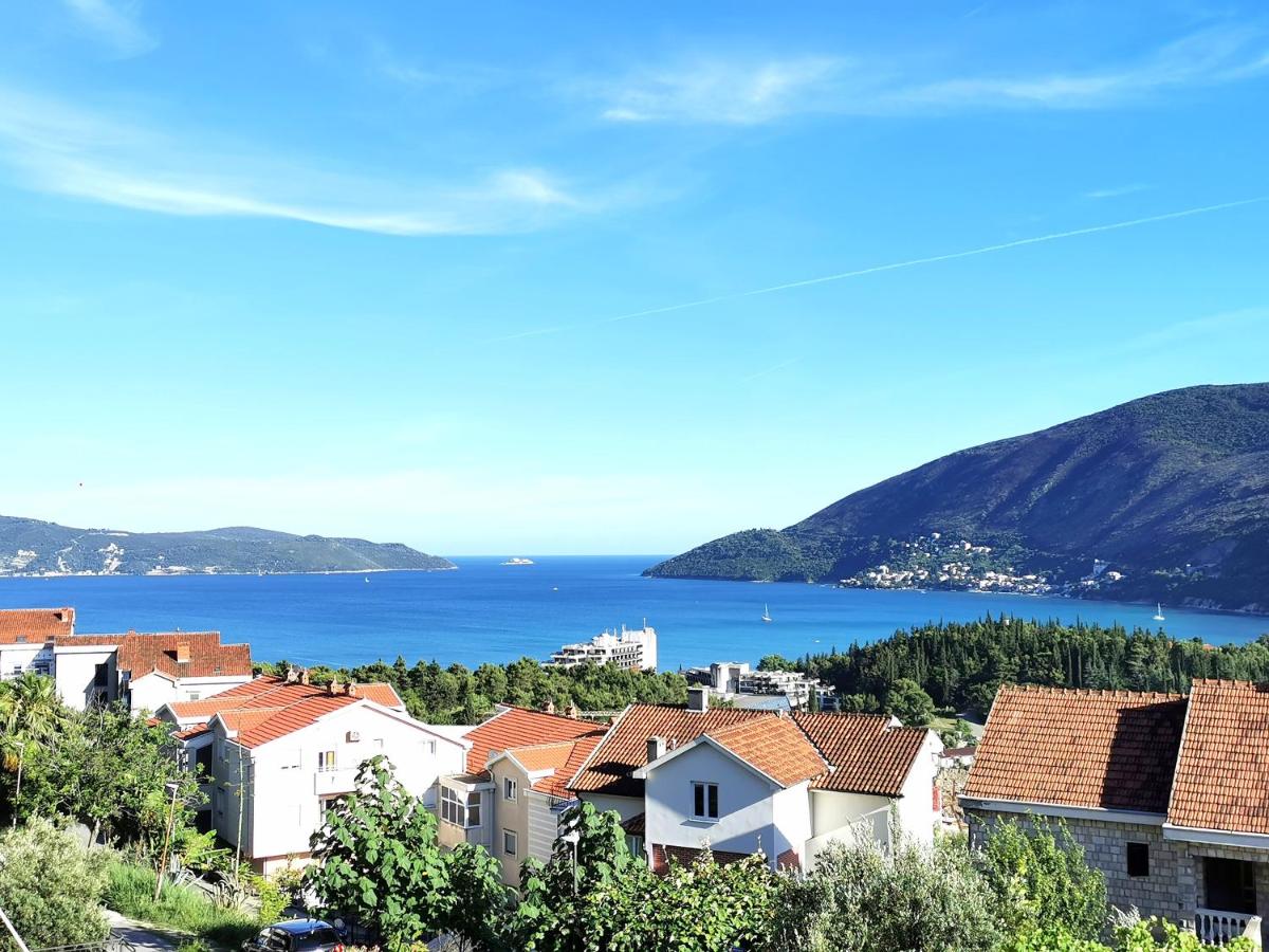 Estudio con vistas al mar