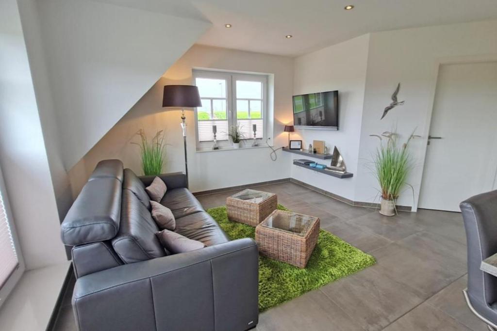 Inselblick am Kutterhafen - Erholung am Deich und Hafen f?r 2 Personen - Ferienwohnung