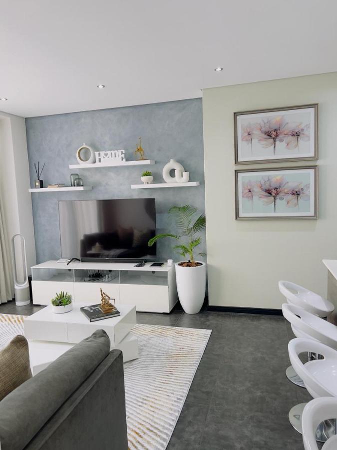 Delight Luxurious Apartments 37 Angus road Bedfordview - Ferienwohnung
