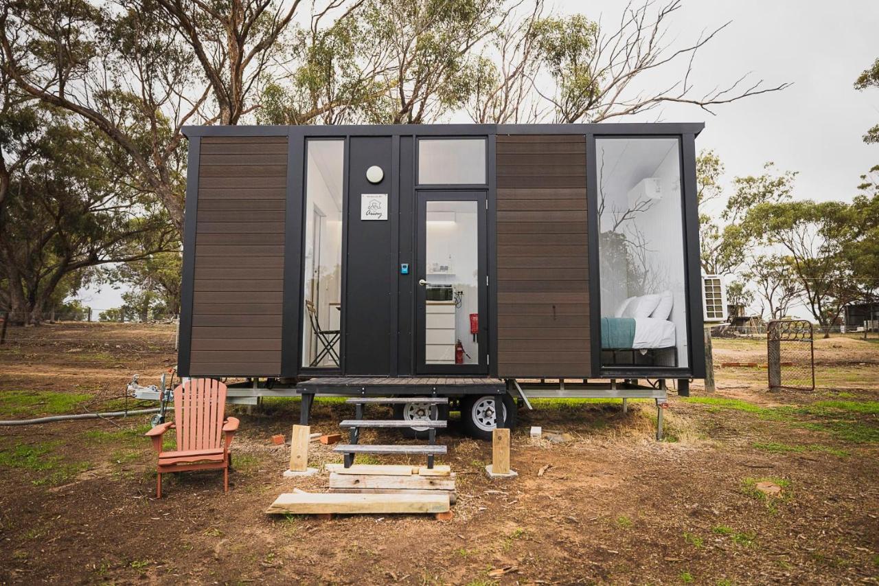 McCabe Farm Cabin by Tiny Away - B&B