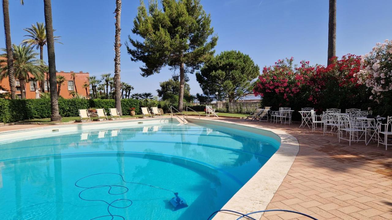 Apartment with sea view A - B&B
