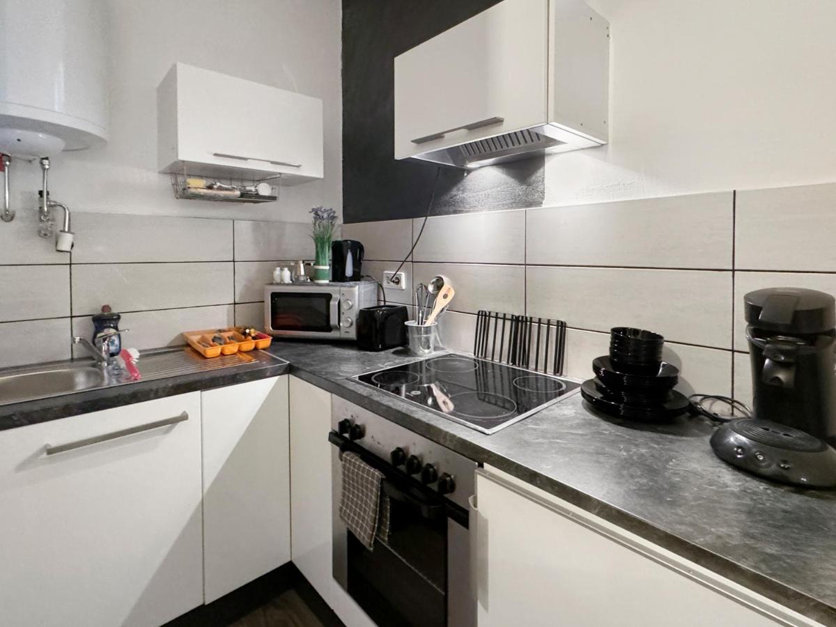 feworld - city center apartment Villach - Bed and Breakfast