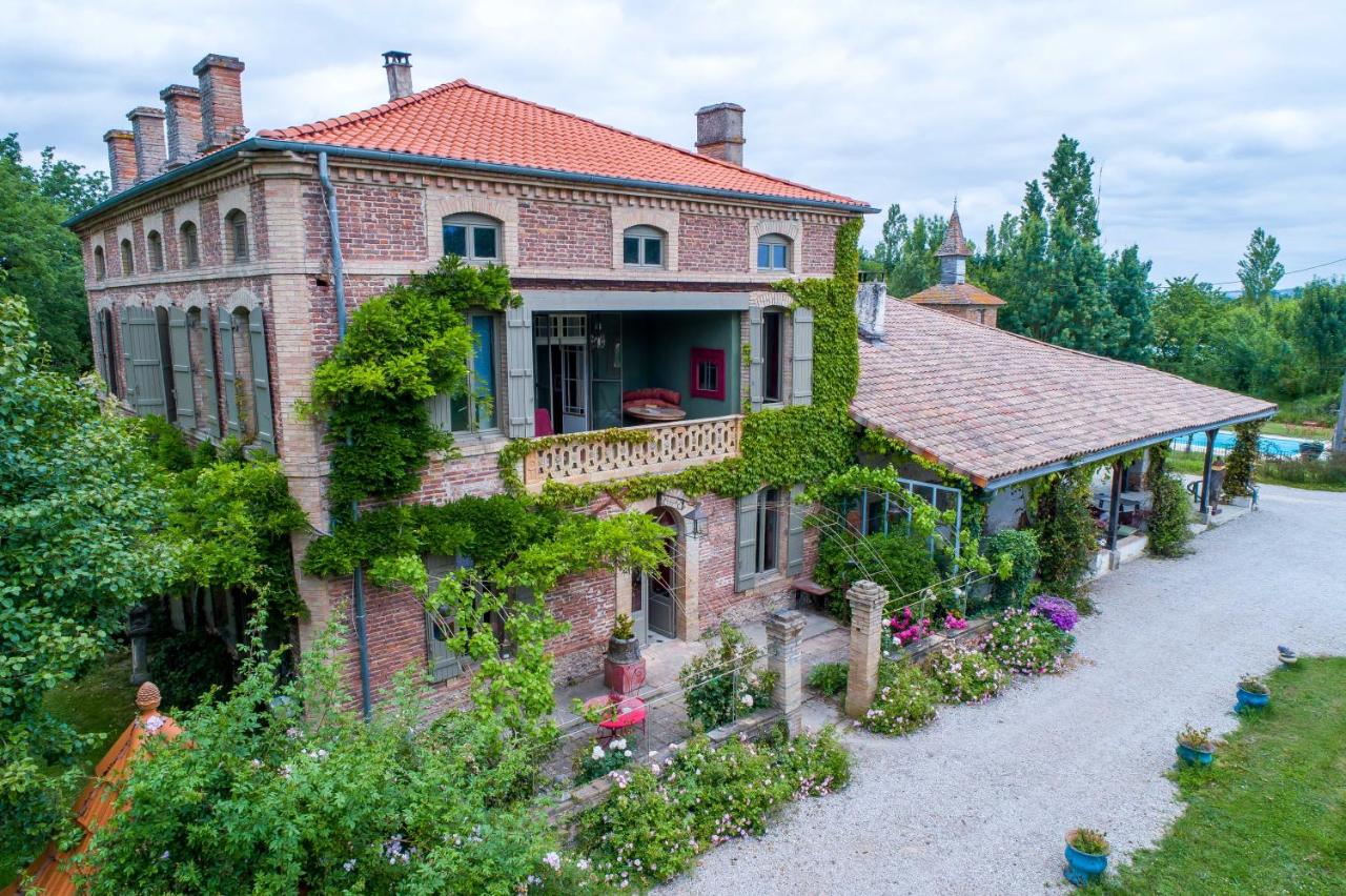 Gite de Coulassy 8 à 10 pers dans parc de 2 hectares - Ferienwohnung Nègrepelisse