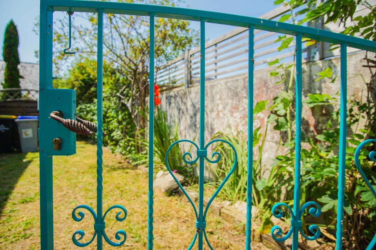 La maison du pecheur, proche des plages, jardin - B&B