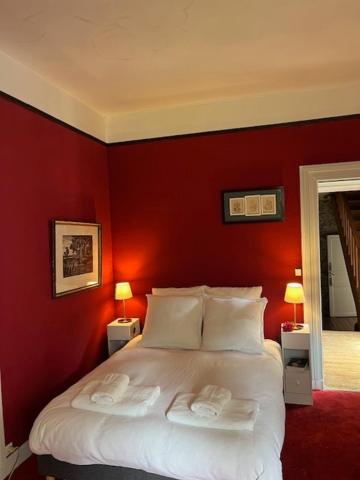 Deluxe Double Room with Extra Bed