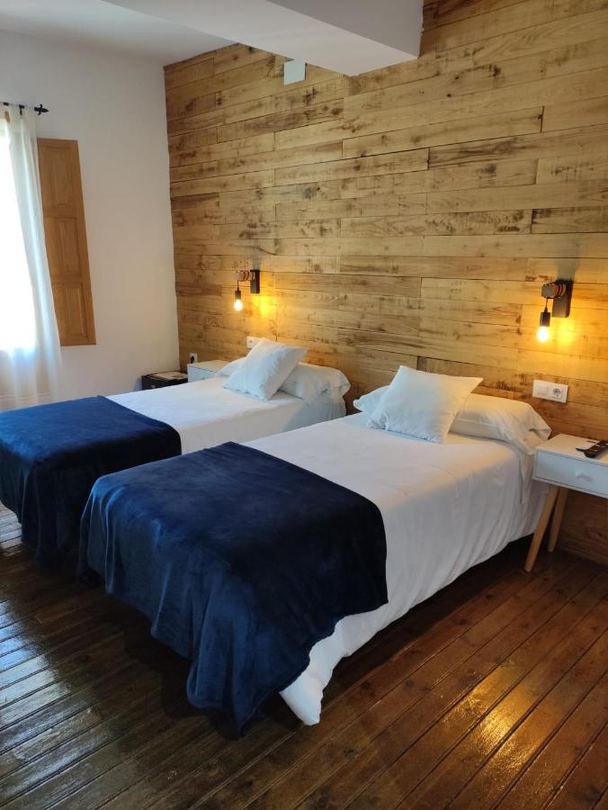 Tweepersoonskamer met 2 Aparte Bedden