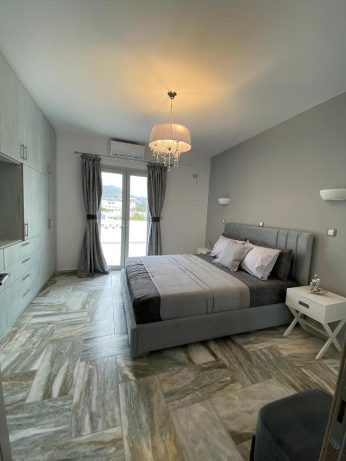 Two-Bedroom Deluxe Apartment
