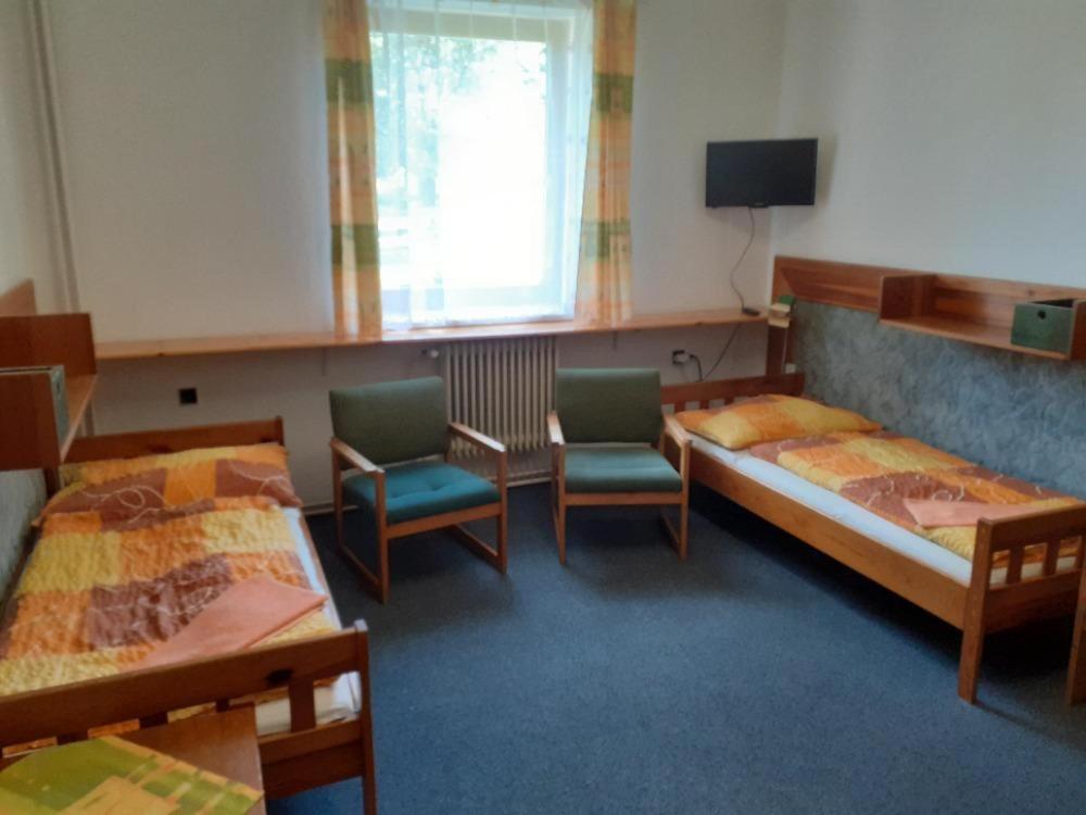 Vierpersoonskamer met Eigen Badkamer