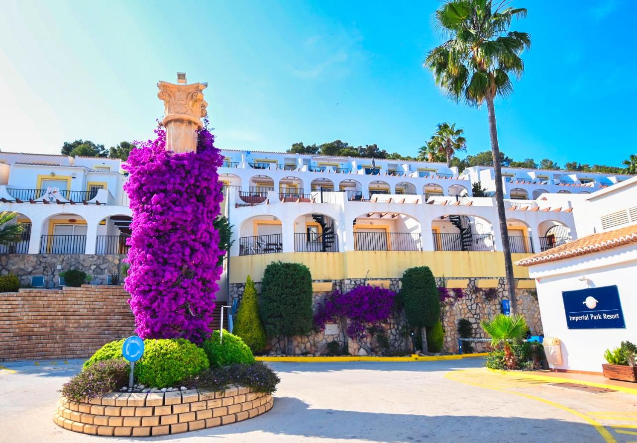Imperial Park Calpe Pool Paradise 2 bedroom 05 - Bed and Breakfast